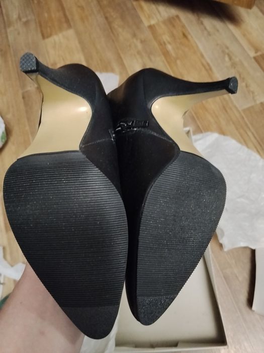 Новые винтажные сапоги