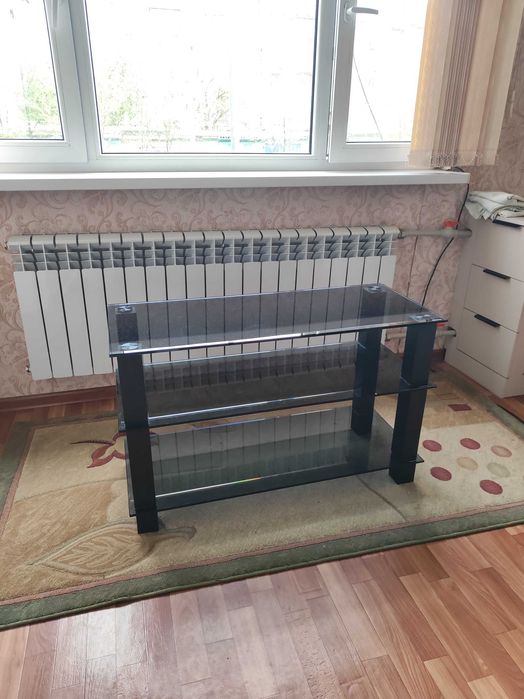 Продам подставку под телевизор