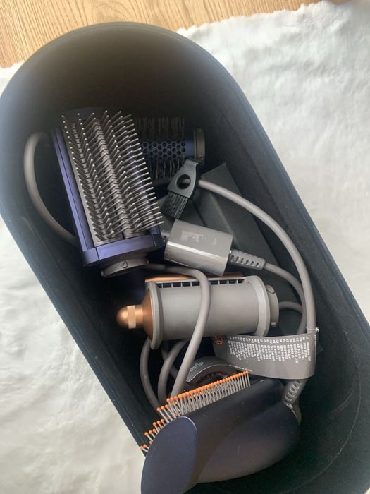 Сешоар маша Dyson Airwrap