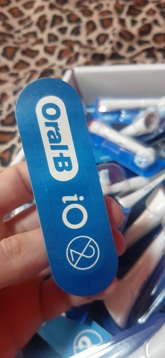 Periuta capete rezerva electrica oral B IO NOI originale
