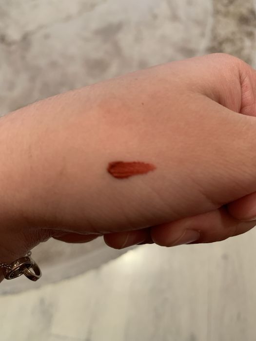 Красивая помада