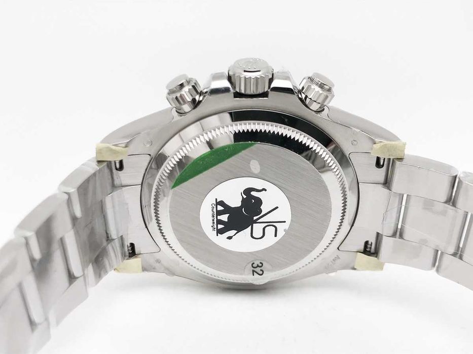 Rolex Daytona 126509 40mm – черен циферблат / сребристи суб-циферблати – реални снимки