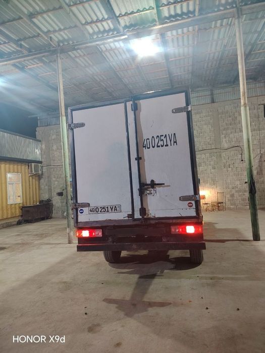 Mersedes benz 207