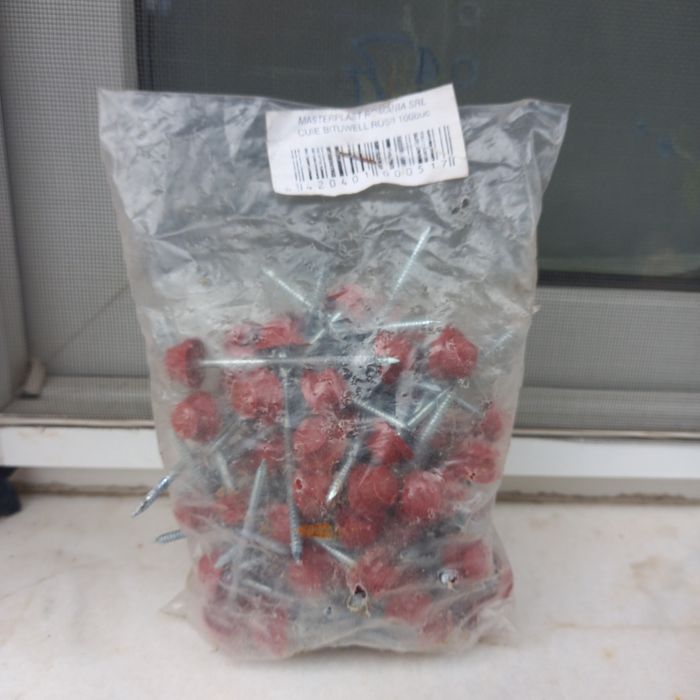 Cuie cu garnitura pentru acoperis