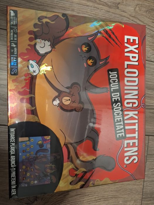 Vând joc de societate NOU Exploding kittens