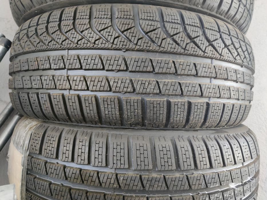 Cauciucuri Pirelli