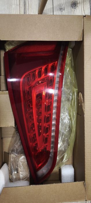 Ауди Q5. ляв стоп