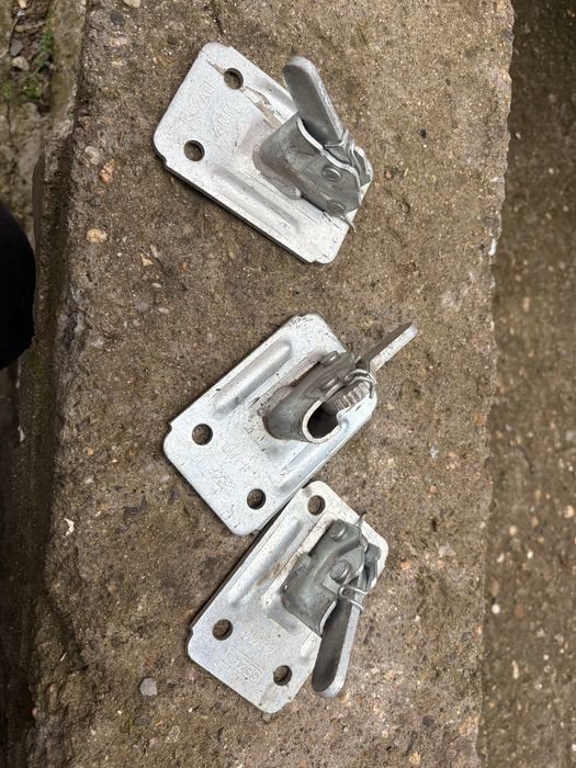 жабки - стяга за кофраж