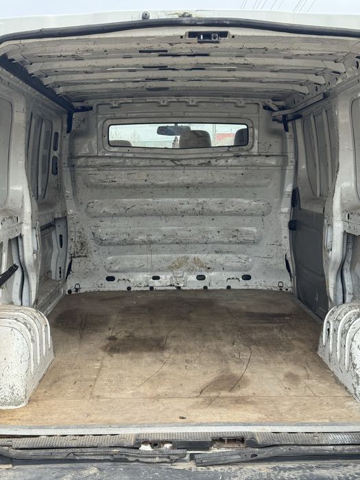 Vând Dubă Renault Trafic 1.9 Diesel