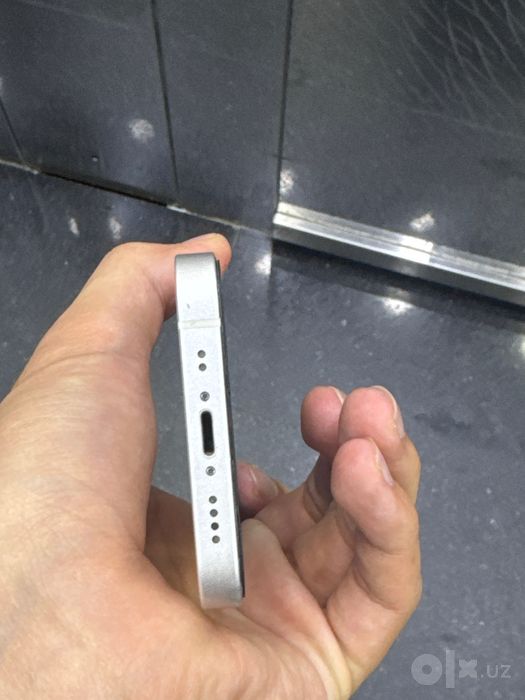 Iphone 12 mini.