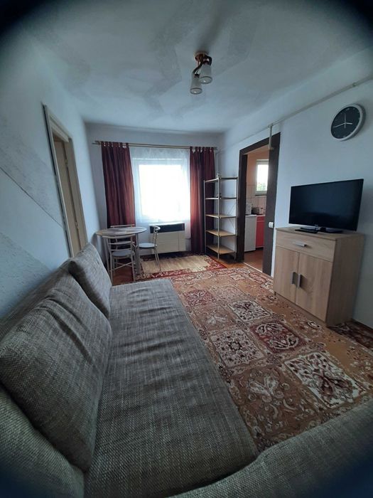 Chirie apartament 3 camere