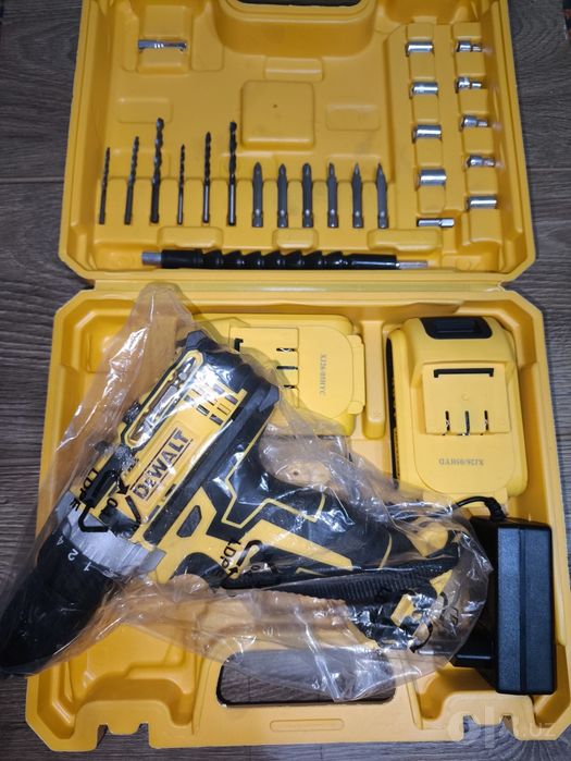 Шуруповёрт DeWALT shurupovert