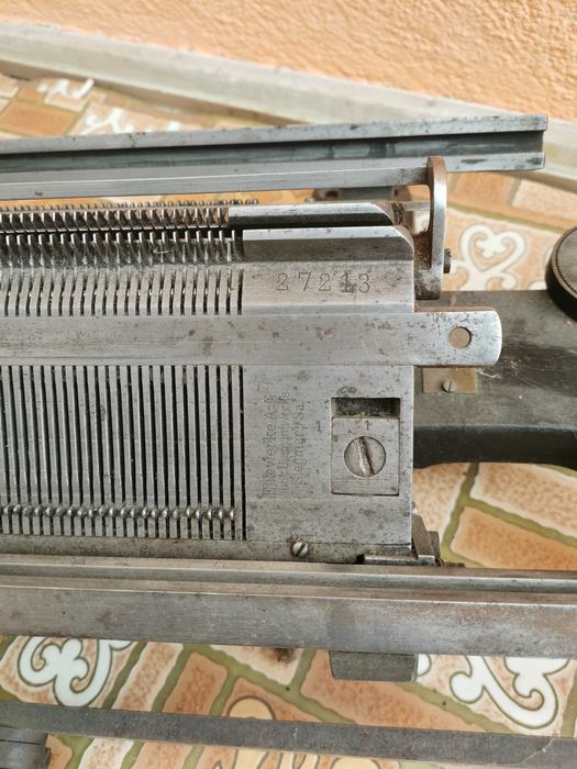 Плетачна машина за ръчно плетене