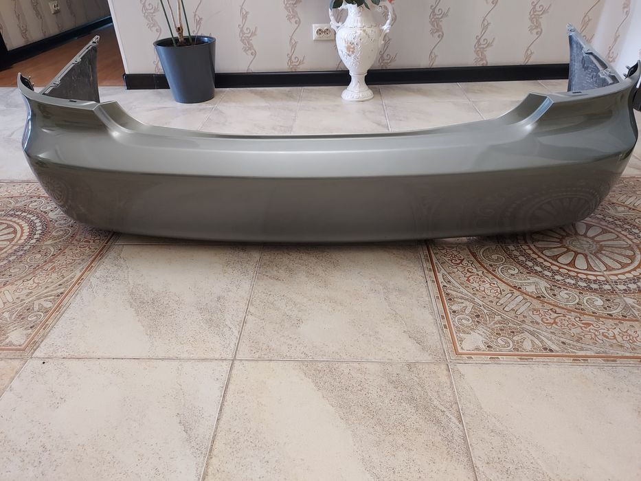 Продам бампер от lexus es, toyota wisdom