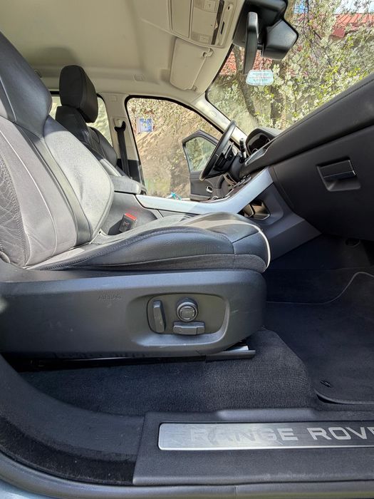 Range Rover Evoque 2017/4x4/ automat/ Full/PB motor/VARiANTE