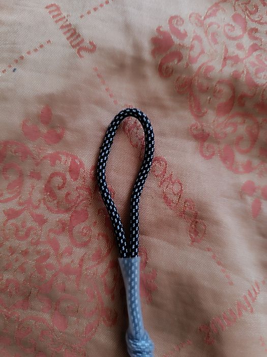 Зипперы там ещё сумка есть