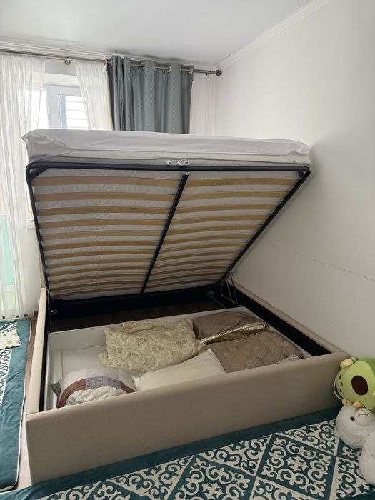 Кровать 180/200, без матраса