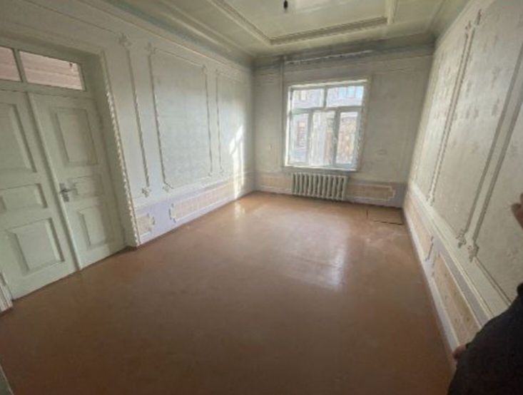 Uchastka sotiladi almashiladi bat xamma variant ko'rib chiqiladi