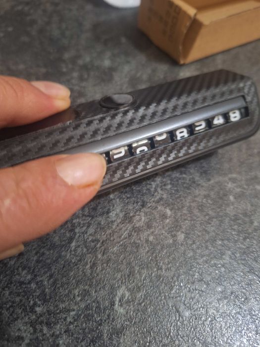 Паркинг номер за табло на кола.