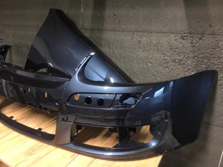 Bara & Aripa Fata Dreapta VW Jetta 3 III An 2005-2011 (LC5F Albastru)