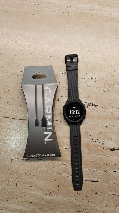 Часы для игры в гольф - Garmin Approach S12