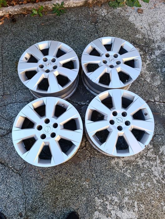 Оригинални джанти за Опел 5×110 ..17цола с датчици