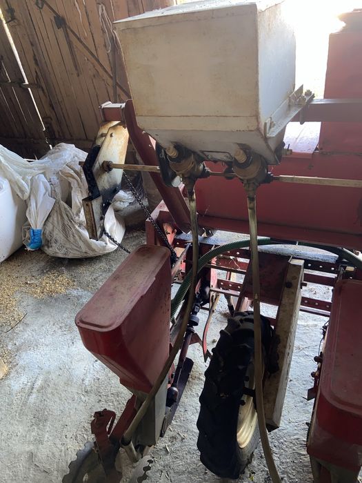 Vand semanatoare de porumb gaspardo