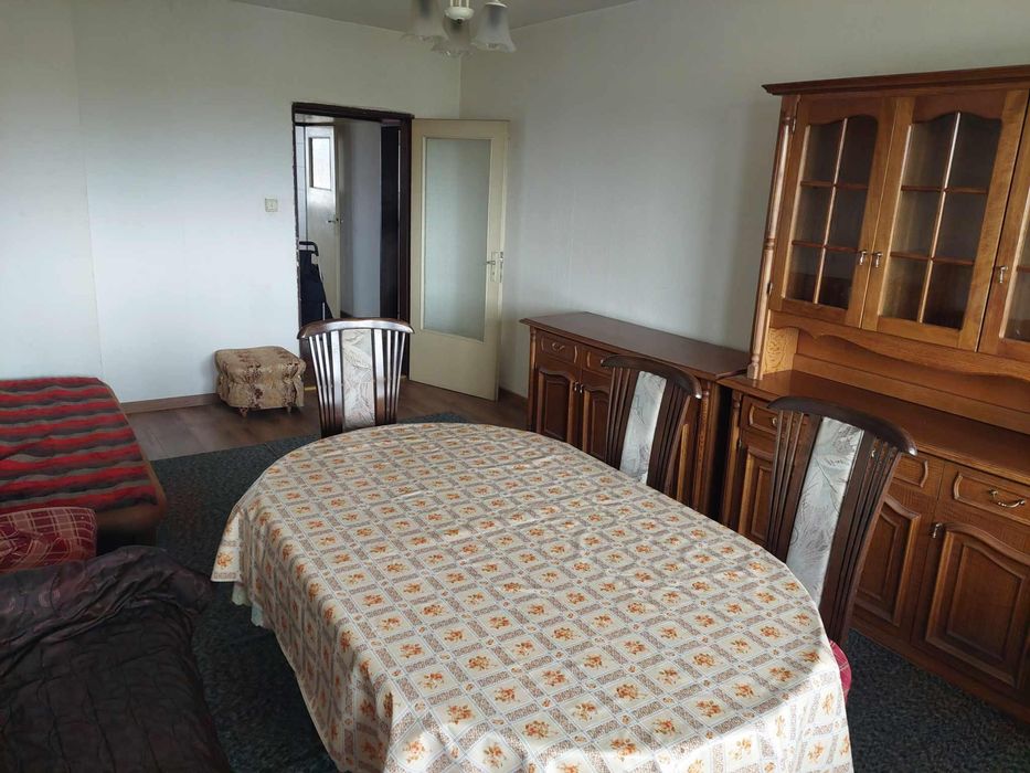 Дава се под наем Тристаен апартамент в София, Надежда 3 - 90 кв.м за 561 € - Снимка #1