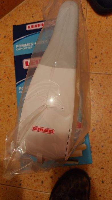 Преса за картофи Leifheit. Картофорезачка. Резачка за кар