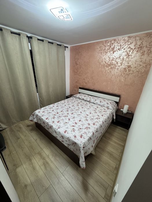 Inchiriez apartament 2 camere cartier OBOR