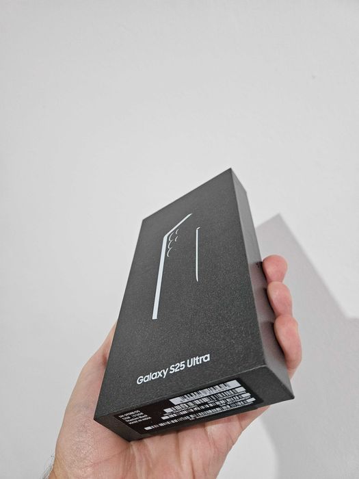 Samsung Galaxy S25 ultra 512 gb 12 gb nou la cutie.
