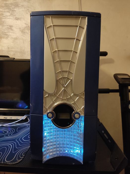 Компютър за играи МОЖЕ И НА ЧАСТИ