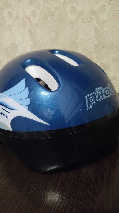 Детский защитный шлем