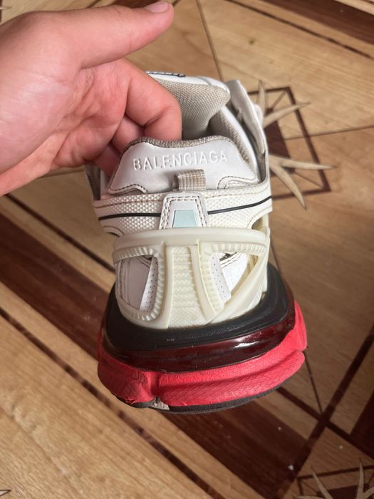 продам track2 balenciaga