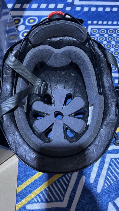 Продаю шлем детский Reaction