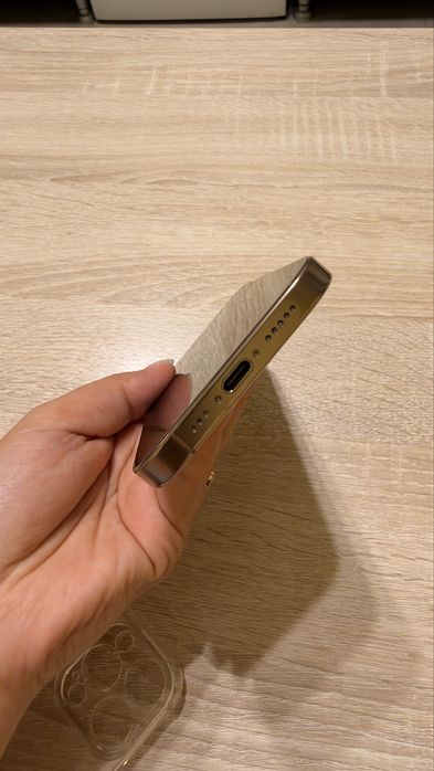 Iphone 16 pro 250 gb