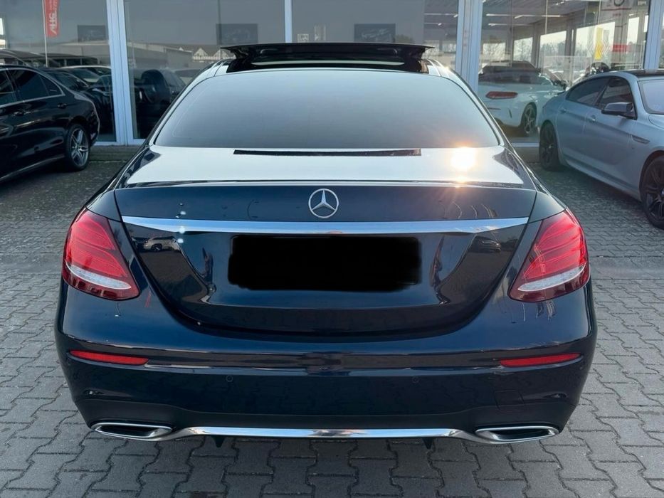 Dezmembrez Mercedes E Class W213 AMG