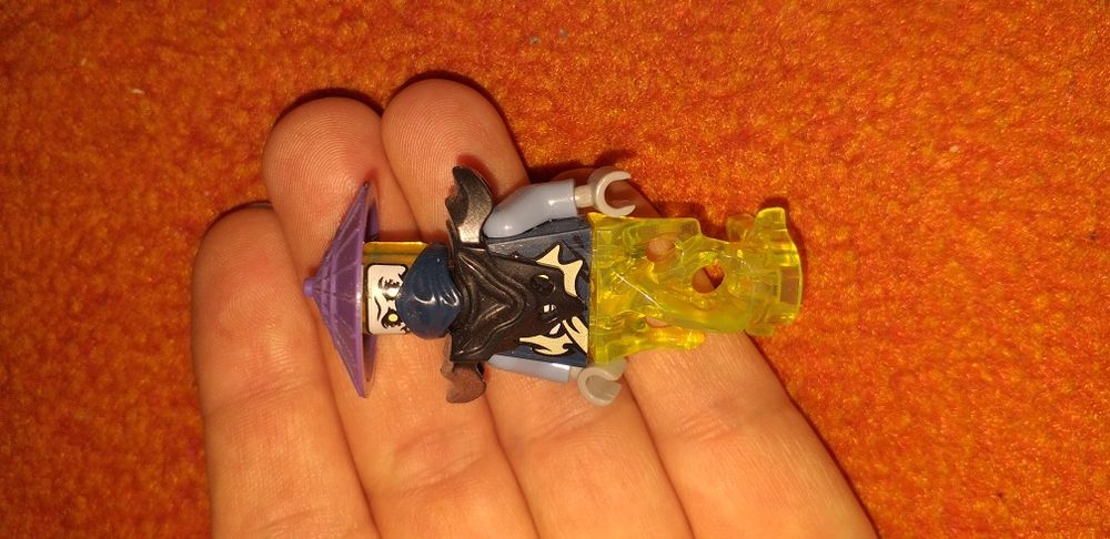 Фигурки Ghost Whip