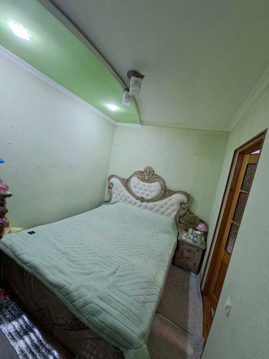 2 хоналик квартира 4 кават кирпичный дом, шарк 1, гор больница