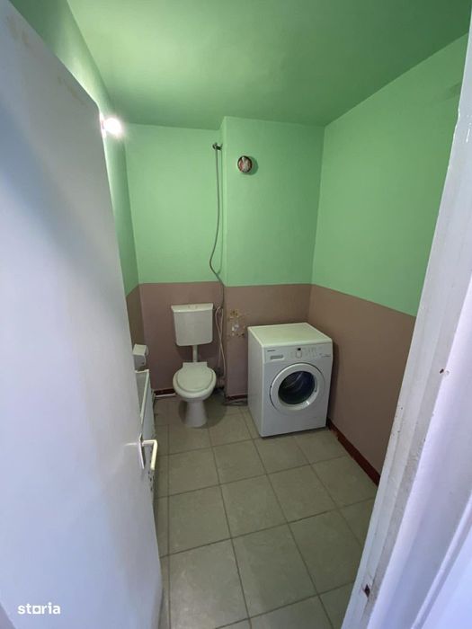 Apartament 3 camere de vanzare , Independetei M17 , et.4 , 72.900 euro