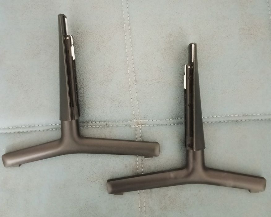 Продаются ножки для телевизора. Новые.