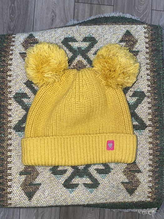 Детская шапка для девочки весна-осень