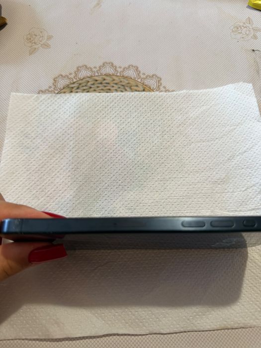 Vând iphone 15 pro max