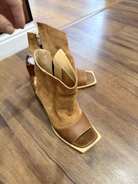 Продам туфли magza