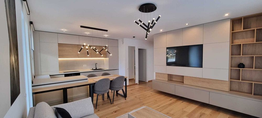 Apartament Lux Urban Plaza, parcare si boxa direct de la Proprietar