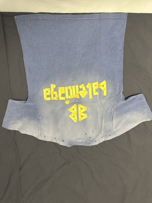 Тениска Balenciaga размер S