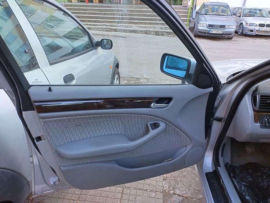 BMW E46 318i седан