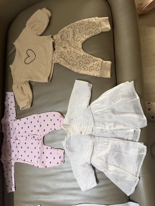 Vand lot haine fetita marimea 56-62