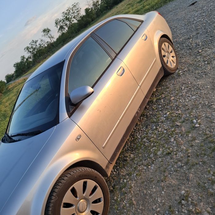 AUDI A4 Avant 0 — imagine 3