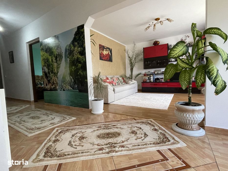 Casa Spatioasa si Eleganta in Roman – Complet Mobilata